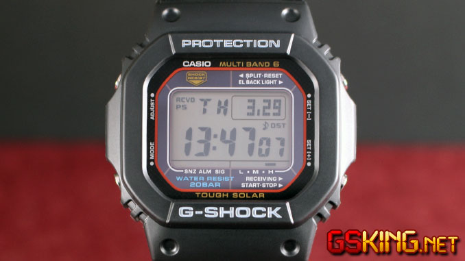 Casio G-Shock GW-M5610-1ER Display mit integriertem Tough Solar Panel